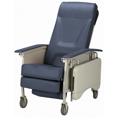 Invacare 3 Position Deluxe Reclining Geri Chair