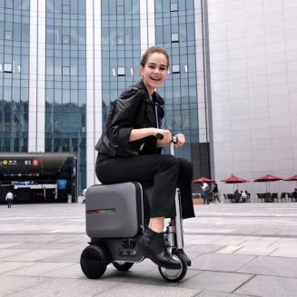 Black Airwheel SE3 Smart Riding Suitcase