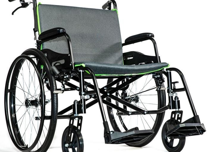 Choosing the Heavy Duty Featherweight 22″ Wide Wheelchair